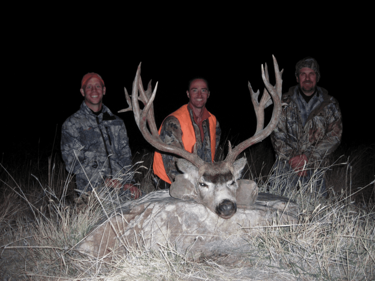 2012 Group with Corby's rifle buck.png