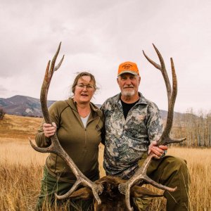 Rocky Mountain Ranches Elk Hunts